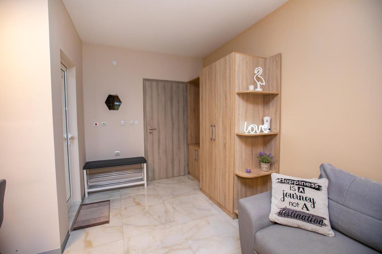 Riva Apartment サンダンスキ エクステリア 写真